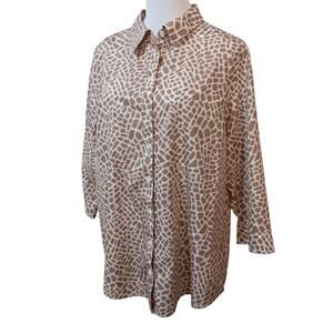 CHICO'S 3 No Iron Shirt Blouse Top 16 XL Casual Office Travel Camel Animal Print